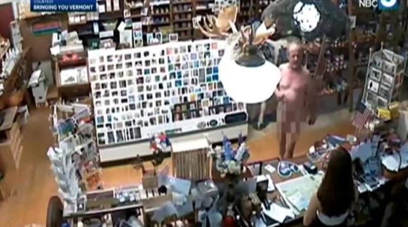 Fully naked man went into a shop to buy coffee, talked to the clerk and calmly walked away