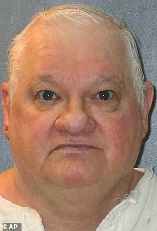 After the introduction of lethal injection a man convicted of killing 89-year-old woman and her daughter continued to talk for another 4 minutes
