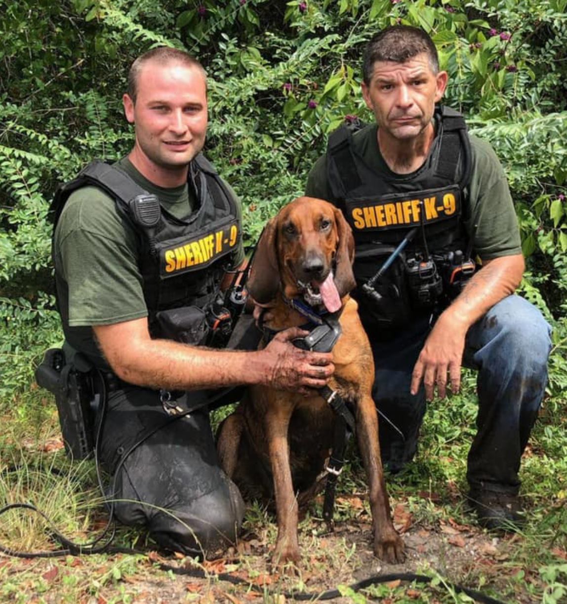 Service dog found the kid with autism who got lost in the woods for 30 minutes