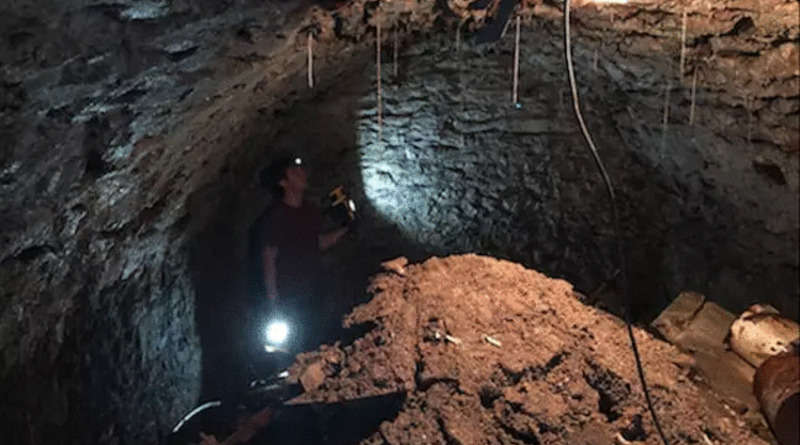 A man in self-isolation was renovating a house and found a secret cave under it (photo)
