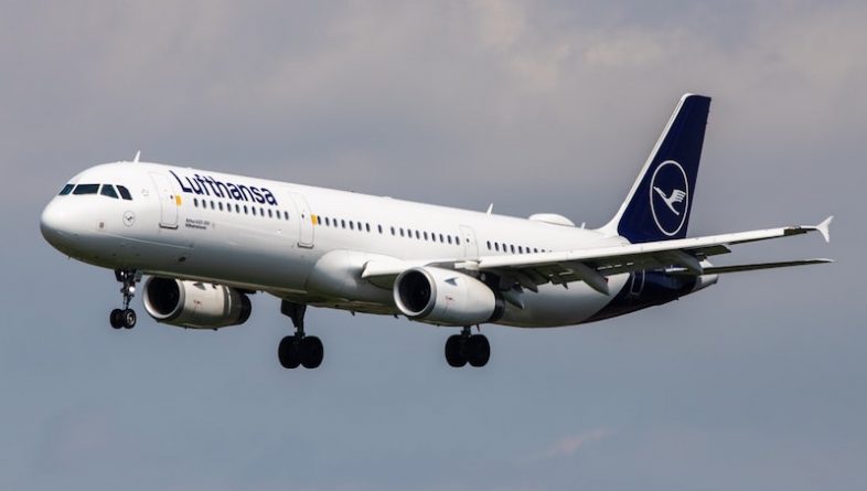 Lufthansa will replace “ladies and gentlemen” with a gender-neutral greeting
